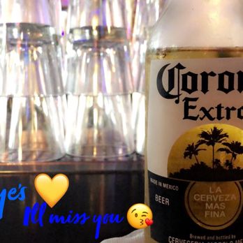 Hawkeye's Bar & Grill - Sports Bars Near Me - Chicago, Illinois Hawkeye's Bar & Grill - Sports Bars Near Me - Chicago, Illinois