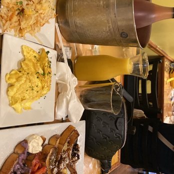 Batter & Berries - B B Cheese Crusted Hash Browns, scrambled eggs, French Toast Flight - Breakfast & Brunch Near Me - Chicago, Illinois Batter & Berries - B B Cheese Crusted Hash Browns, scrambled eggs, French Toast Flight - Breakfast & Brunch Near Me - Chicago, Illinois