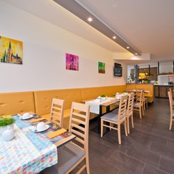 City Hotel Chemnitz - Frühstückraum und Lounge