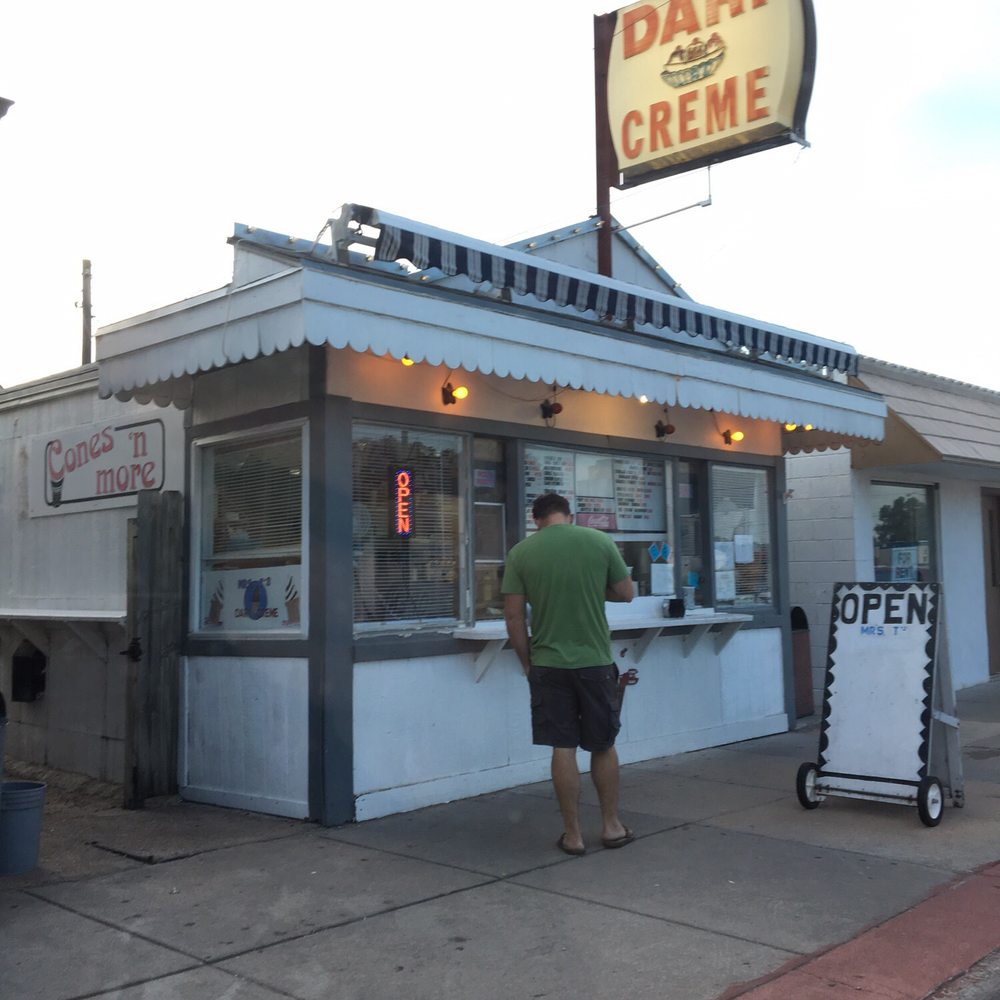 Mrs T's Dari Creme - Store Front - Ice Cream & Frozen Yogurt Near Me - Louisville, Nebraska Mrs T's Dari Creme - Store Front - Ice Cream & Frozen Yogurt Near Me - Louisville, Nebraska