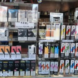 Smokes 4 Less - Great store.. reasonable prices..wonderful staff