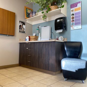 VCA Canada Western Veterinary Specialist And Emergency Centre - Emergency Pet Hospital Near Me - Calgary, Alberta VCA Canada Western Veterinary Specialist And Emergency Centre - Emergency Pet Hospital Near Me - Calgary, Alberta