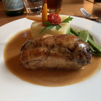 La Vache et le Cuisinier - Stuffed saddle of rabbit - French Near Me - Paris, 75 La Vache et le Cuisinier - Stuffed saddle of rabbit - French Near Me - Paris, 75