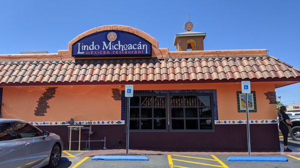 Photo of Lindo Michoacan - Las Vegas, NV, US. Outside view of restaurant from parking lot.