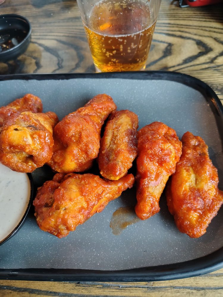 Social spots from WINGERS Restaurant