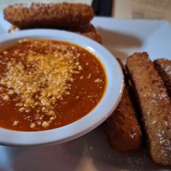 T Marie's - Mozzarella sticks