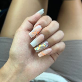 THT Nail Salon - Nail Salons Near Me - La Habra, California