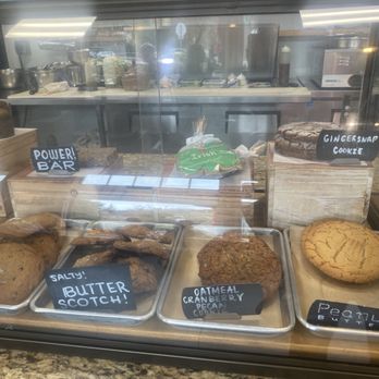 Purple Onion Cafe - Peanut Butter Chocolate Cookie - American Near Me - Los Gatos, California