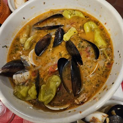 Mama Louisa's Italian Restaurant & Catering by null