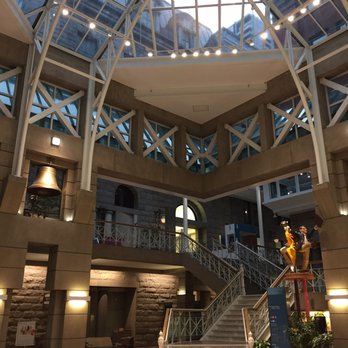 Sinclair Centre - Shopping Centers Near Me - Vancouver, British Columbia Sinclair Centre - Shopping Centers Near Me - Vancouver, British Columbia