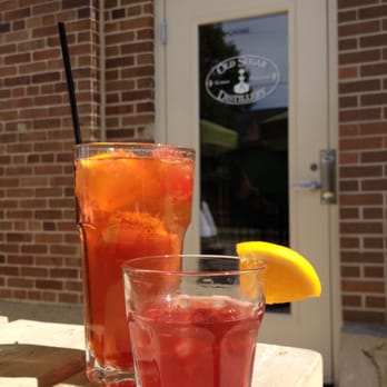 Old Sugar Distillery - Tasty cocktails enjoyed outdoors at Old Sugar - Distilleries Near Me - Madison, Wisconsin