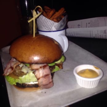 The Castle - Pubs Near Me - London, XGL The Castle - Pubs Near Me - London, XGL