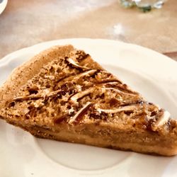 Victor's Restaurant - Date pie, delicious!