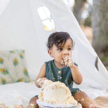 Andrea Schettini Photography - Cake Smash Session - Session Photography Near Me Andrea Schettini Photography - Cake Smash Session - Session Photography Near Me