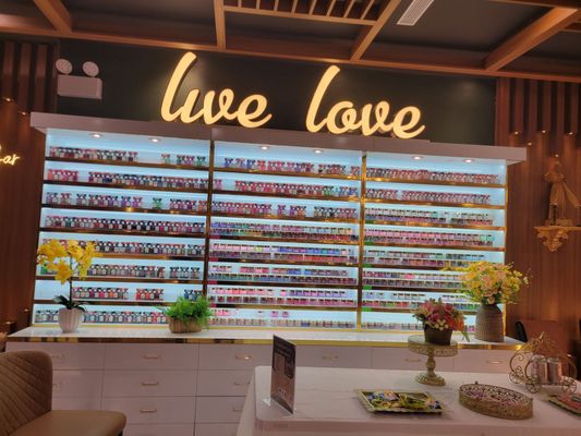 Brooklyn Nails & Spa by null