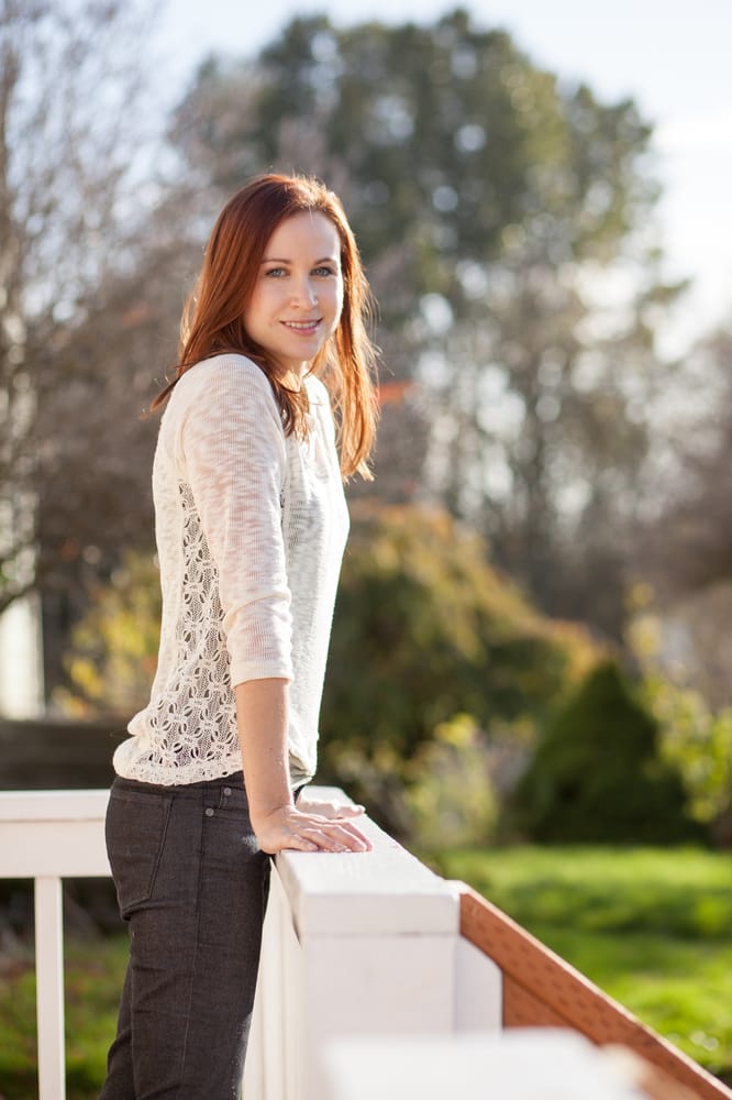 Cleverish the Salon Logo