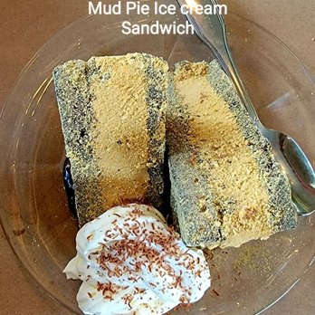 The Common Man Restaurant - Mud Pie Ice Cream Sandwich.. YES PLEASE! - American Near Me - Lincoln, New Hampshire The Common Man Restaurant - Mud Pie Ice Cream Sandwich.. YES PLEASE! - American Near Me - Lincoln, New Hampshire