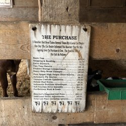 Mooberry Vineyard & Little Qualicum Cheese Works - Something for u to buy
