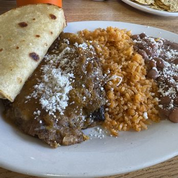 The Lady Tamales - Chile Relleno combo ($10) - Mexican Near Me - Carson City, Nevada The Lady Tamales - Chile Relleno combo ($10) - Mexican Near Me - Carson City, Nevada
