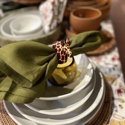 Giraffe - Setting a lovely table is a thing of beauty.