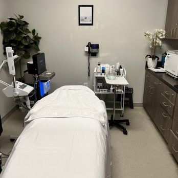 Precision M.D. Cosmetic Surgery Center - Facial table - Skin Care Near Me - Elk Grove, California
