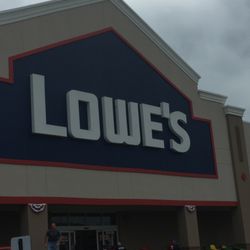 Lowe's Home Improvement - Lowe's Rochester -- Rochester Crossing : 160 Washington Street / Route 202, Rochester Storefront