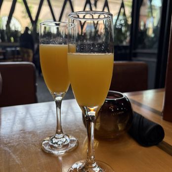 Flecha Cantina - Mango margarita - Mexican Near Me - Huntington Beach, California
