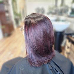 Elderberry Salon