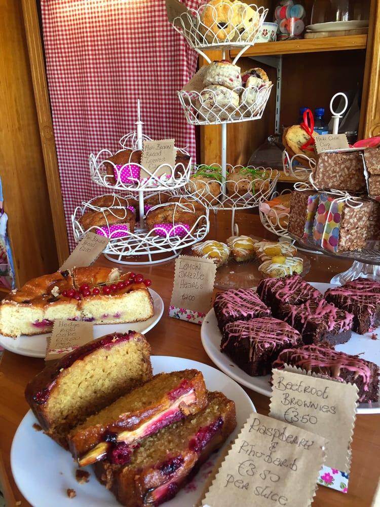 MCMAHONS OF BOTANIC AVENUE Updated September 2024 30 Photos & 17