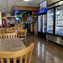 Foxs Pizza Den