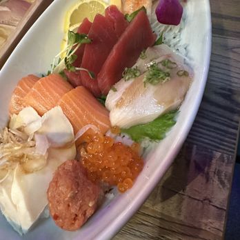 Osaka Story - Chirashi - Sushi Bars Near Me - Long Beach, California Osaka Story - Chirashi - Sushi Bars Near Me - Long Beach, California