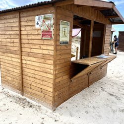 Platja es Trenc - Q&A Kiosk