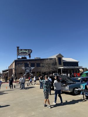 Gas Monkey Icehouse by null