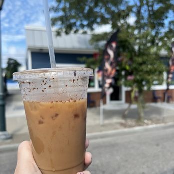Mush Coffee - Iced mush- latte with oat milk and cinnamon - Coffee & Tea Near Me - East Rockaway, New York Mush Coffee - Iced mush- latte with oat milk and cinnamon - Coffee & Tea Near Me - East Rockaway, New York