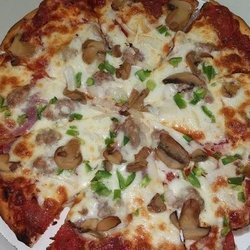 Enza's Pizza - Enza's Deluxe Pizza