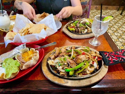 Los Olivos Mexican Patio by null