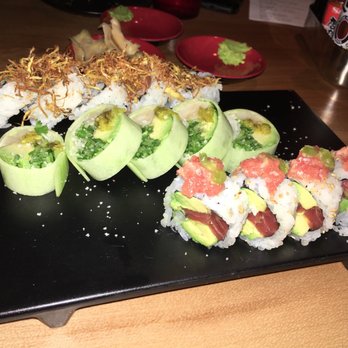 SUSHI-SAN - Ginger Salmon, Too much Tuna, and Spicy Yellowtail - Sushi Bars Near Me - Chicago, Illinois SUSHI-SAN - Ginger Salmon, Too much Tuna, and Spicy Yellowtail - Sushi Bars Near Me - Chicago, Illinois