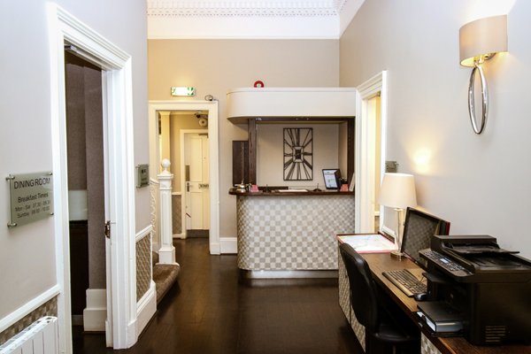 Embassy Apartments Glasgow - Book Direct for Best Rates. We're cheaper than online travel agents. by null