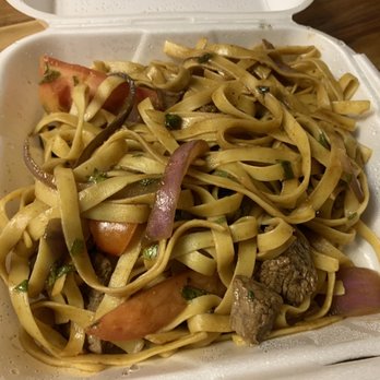 Mancora Peruvian Cuisine - Tallarin Saltado de Carne - Peruvian Near Me - Alhambra, California Mancora Peruvian Cuisine - Tallarin Saltado de Carne - Peruvian Near Me - Alhambra, California