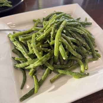 Dumpling Tops - sauteed green beans - Asian Fusion Near Me - South Pasadena, California