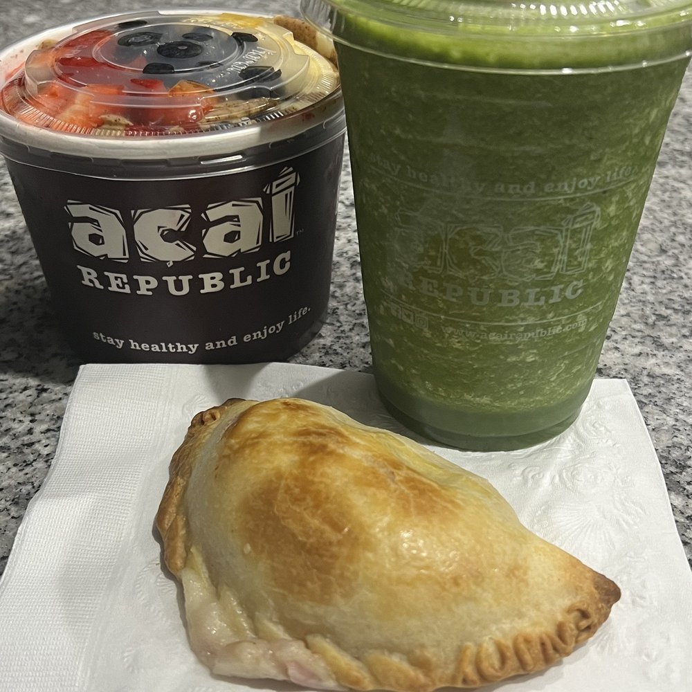 Acai Republic - Açaí bowl, Mr The Mr. Green Juice, Empanada Ham and Cheese - Acai Bowls Near Me - Orange, California Acai Republic - Açaí bowl, Mr The Mr. Green Juice, Empanada Ham and Cheese - Acai Bowls Near Me - Orange, California