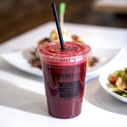 PROTEINHOUSE - Get out of the heat and enjoy a nice refreshing smoothy like our Berry Blast