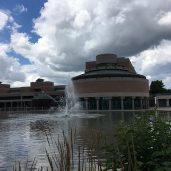 Markham Civic Centre - August 1st 2016 Civic Holiday - Closed but so quiet and peaceful place to be - With the exception of the traffic on Highway 7. - Markham, Ontario