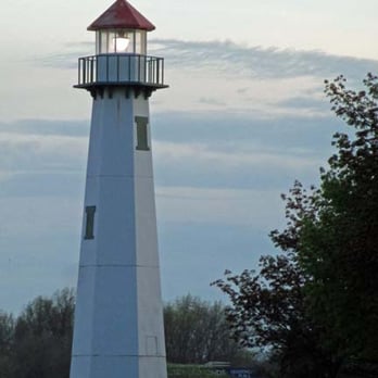 New Buffalo Welcome Center - Cool lighthouse. Good symbol for Michigan. - Dog Parks Near Me - New Buffalo, Michigan New Buffalo Welcome Center - Cool lighthouse. Good symbol for Michigan. - Dog Parks Near Me - New Buffalo, Michigan
