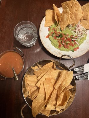 Round Corner Cantina by null