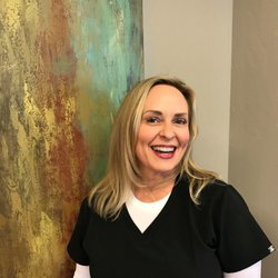 Lowe Dermatology