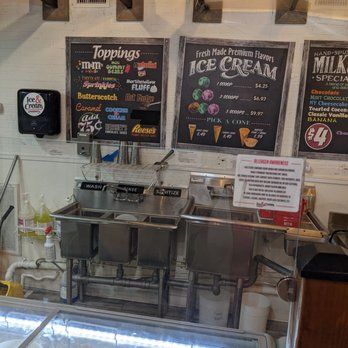 Ice and Cream Creamery - Ice Cream & Frozen Yogurt Near Me - St. Pete Beach, Florida