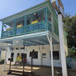 Edom Art House