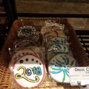 Liliha Bakery - New Year's cookies - Bakeries Near Me - Honolulu, Hawaii Liliha Bakery - New Year's cookies - Bakeries Near Me - Honolulu, Hawaii