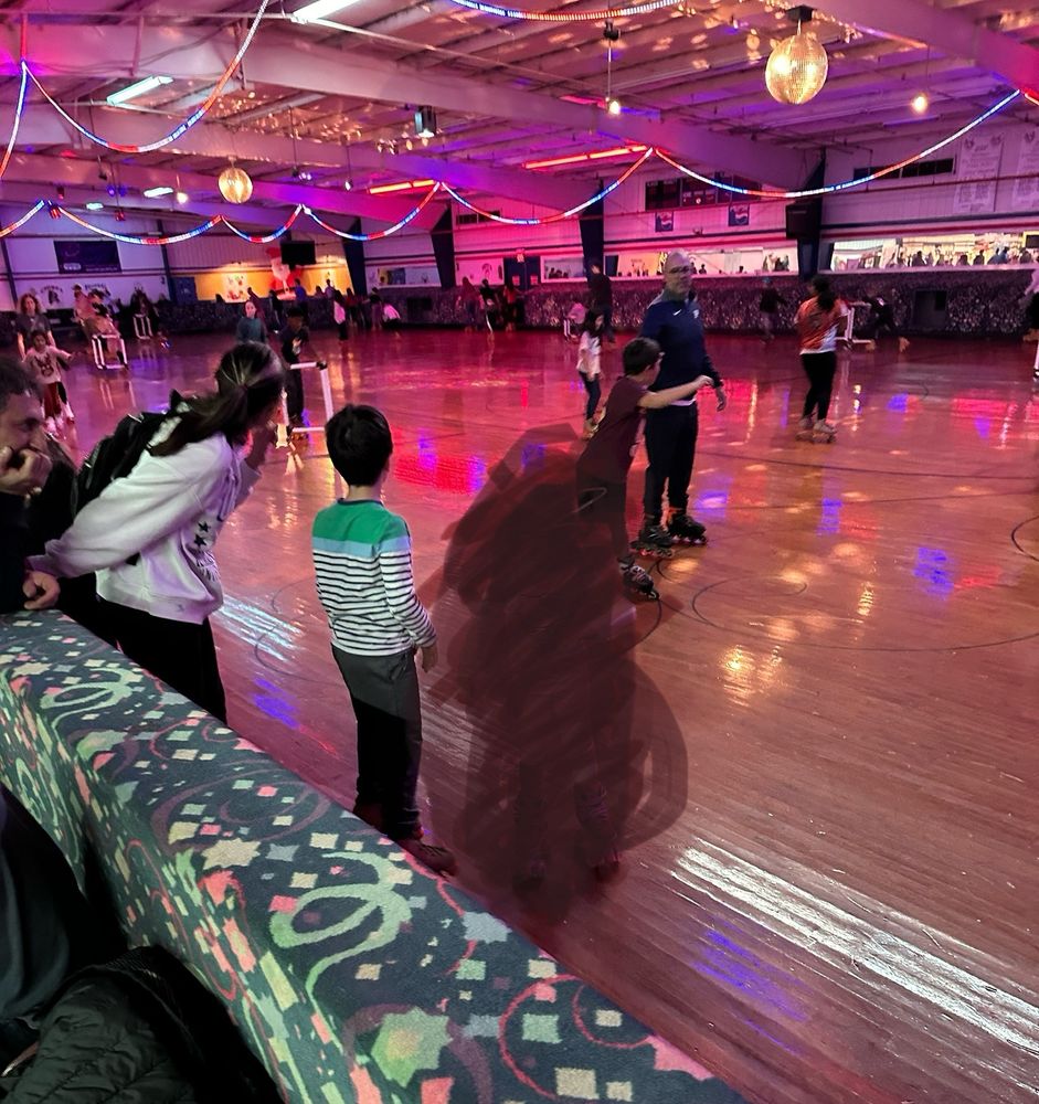 Social spots from Ashland Skateland